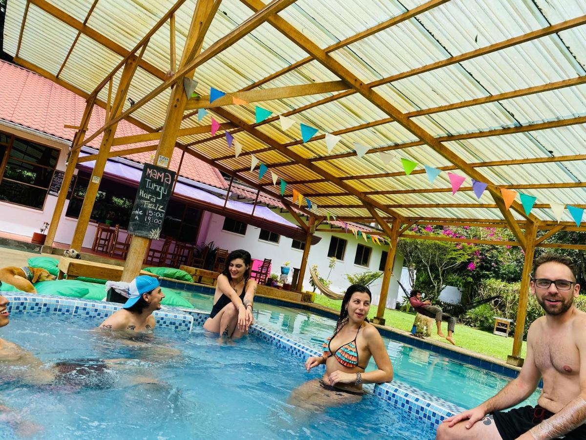 Mama Tungu Hostel Baños Екстериор снимка